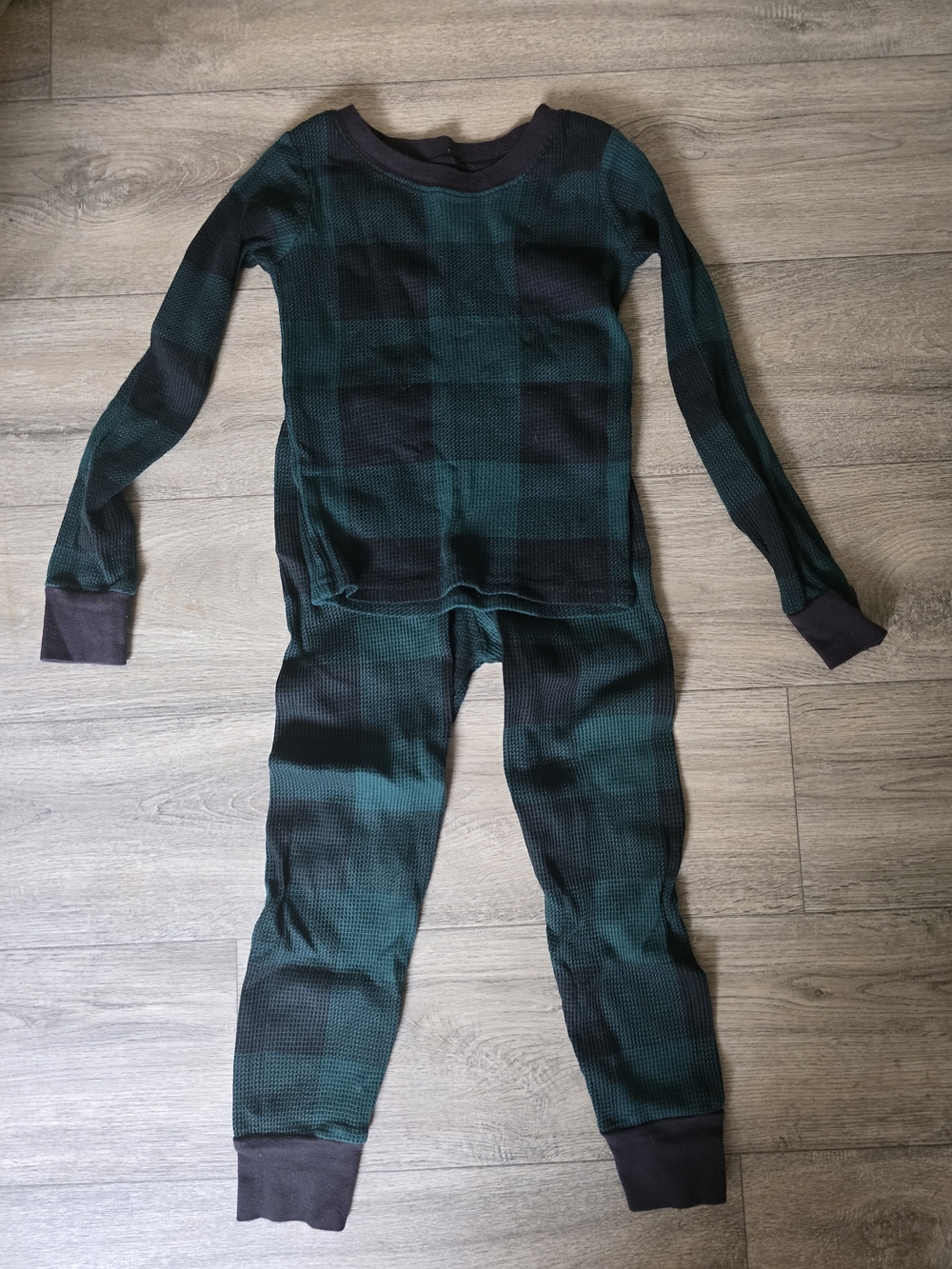 Kids Thermal Pajama Set - Green and Black Plaid